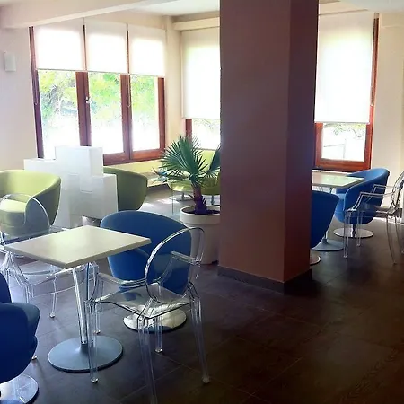 Dassia Beach Hotel Hotell 2*