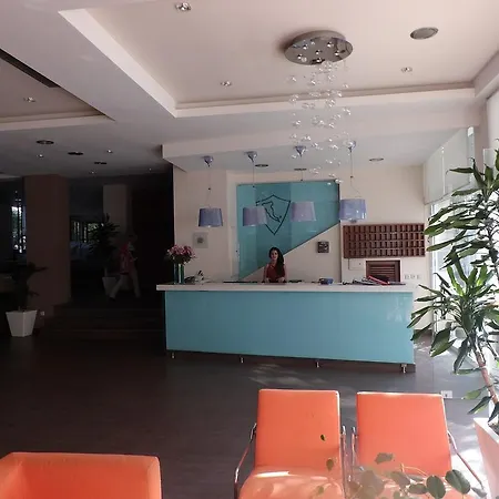 Hotell Dassia Beach Hotel