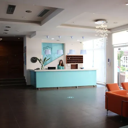 فندق Dassia Beach Hotel ذيسْخا