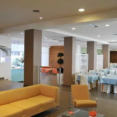 Hotel Dassia Beach Hotel 2*